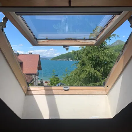 Floor Duplex With Private Duingt