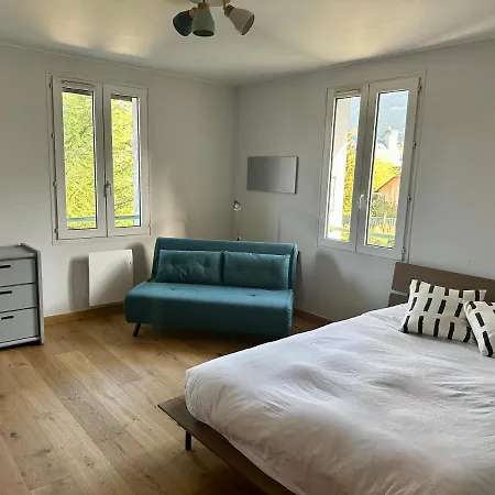 Floor Duplex With Private Duingt